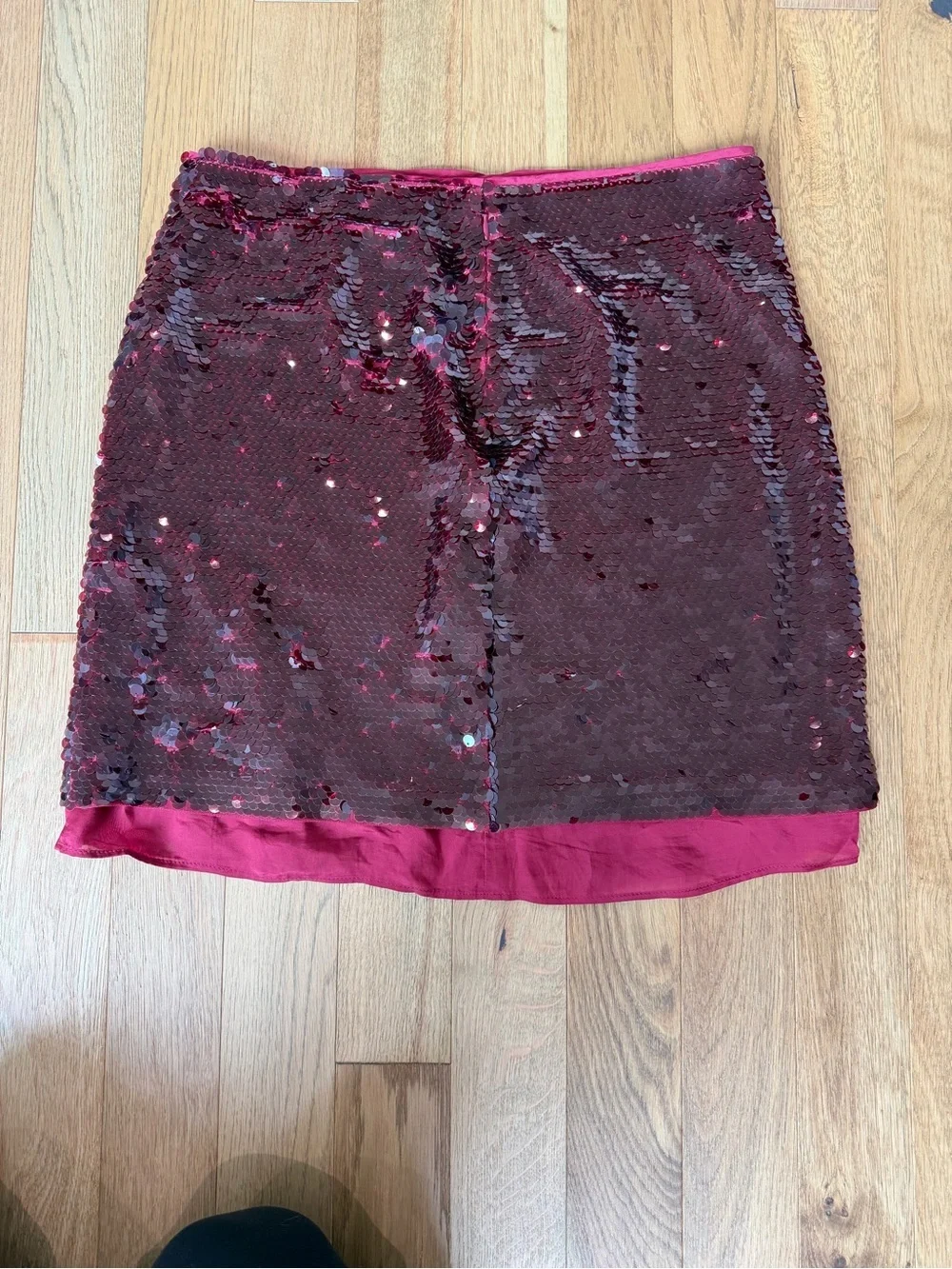 ✨ J.Crew Burgundy Sequin Skirt Size 10 Chiffon Layered Look